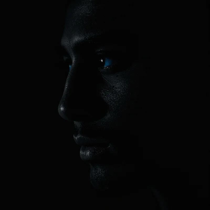 dark digital identity icon with low-light atmosphere and readable avatar structure